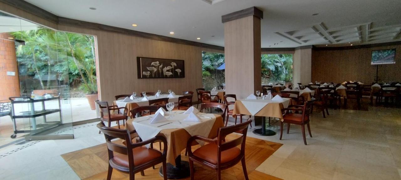 Hotel Dann Carlton Belfort מדיין מראה חיצוני תמונה The restaurant