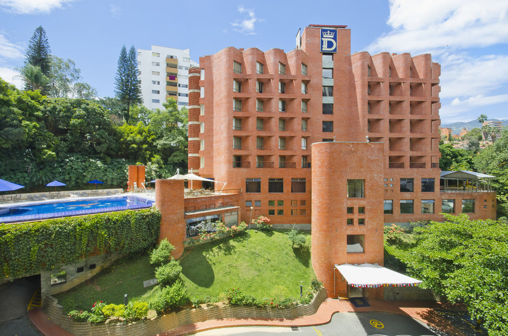 Hotel Dann Carlton Belfort מדיין מראה חיצוני תמונה